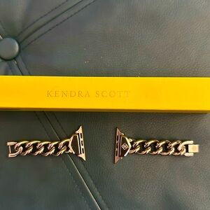 Kendra Scott Whitley silver chain band for Apple Watch Size S/M